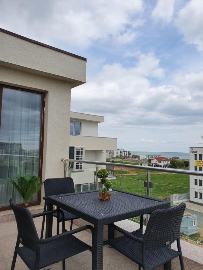 Aquazure Studio Residence Navodari Ngoại thất bức ảnh