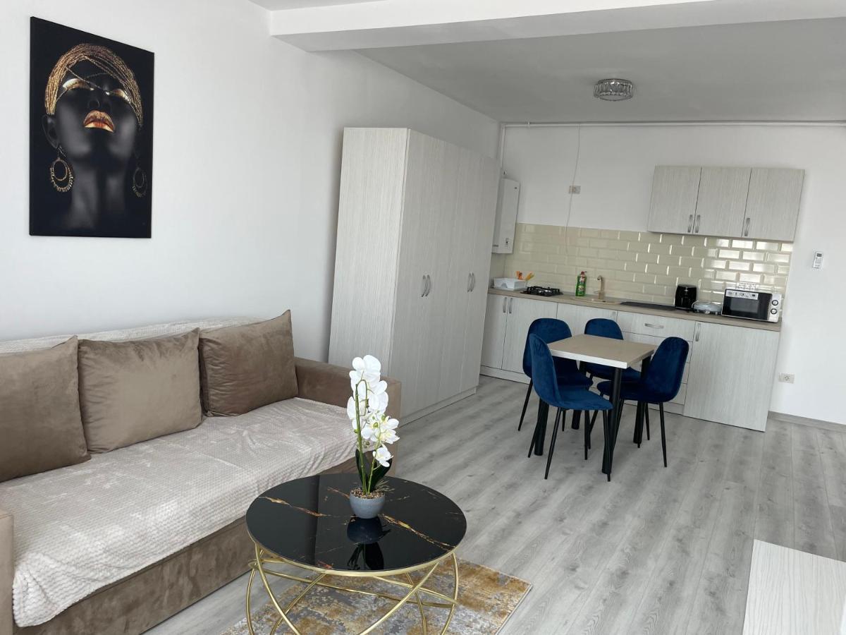 Aquazure Studio Residence Navodari Ngoại thất bức ảnh