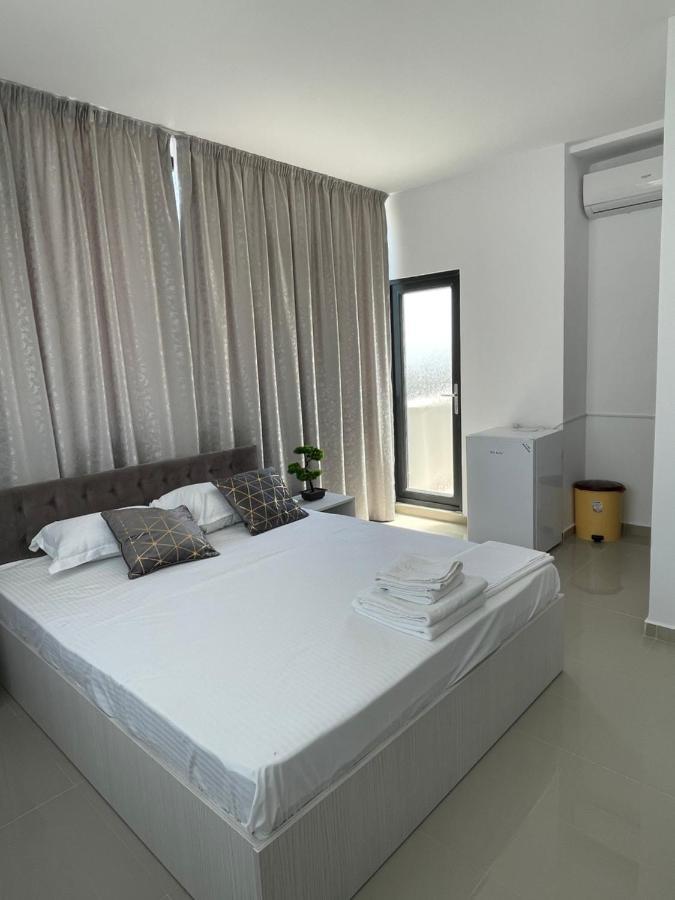 Aquazure Studio Residence Navodari Ngoại thất bức ảnh