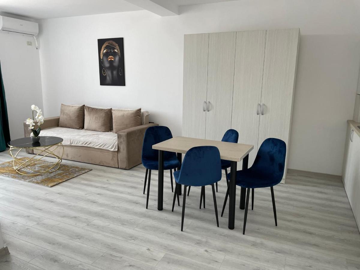 Aquazure Studio Residence Navodari Ngoại thất bức ảnh