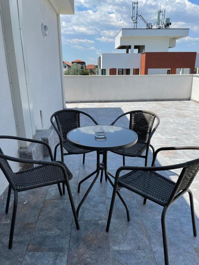 Aquazure Studio Residence Navodari Ngoại thất bức ảnh