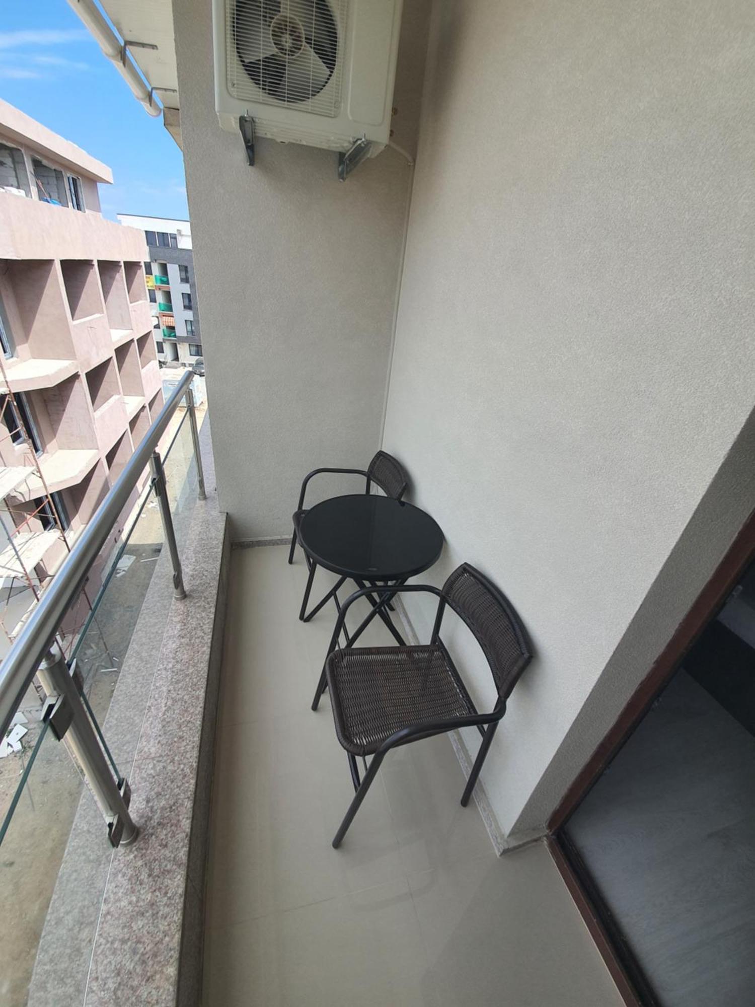 Aquazure Studio Residence Navodari Phòng bức ảnh